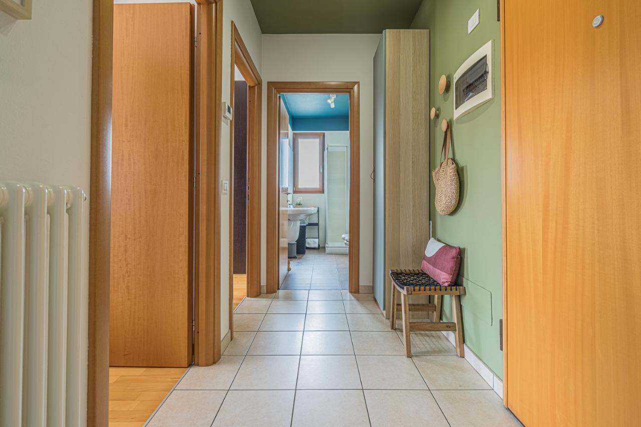 Hygge Family Apartment - One Step Away From The Lake!!! Sirmione Bagian luar foto